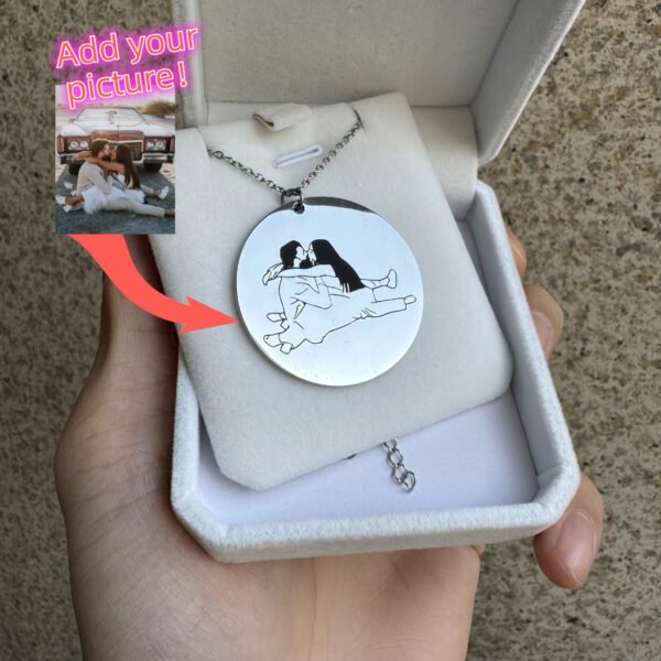 Customize photos for outline Round Necklace