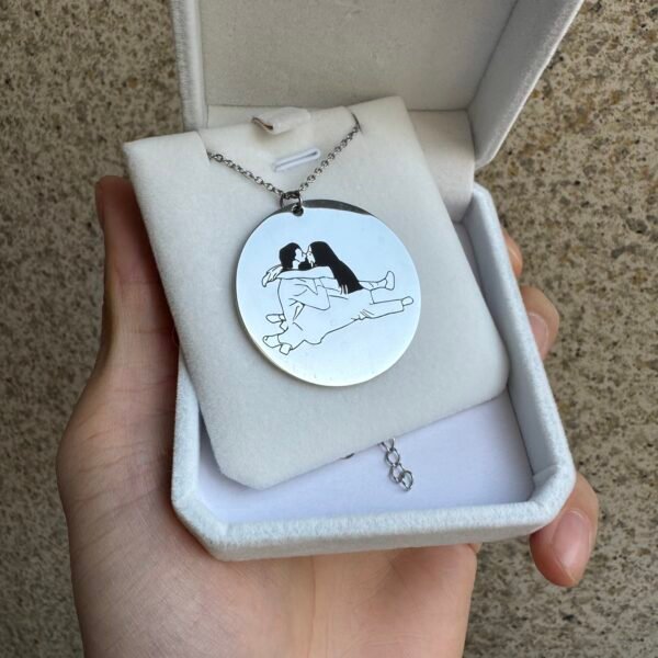 Customize photos for outline Round Necklace - Image 2